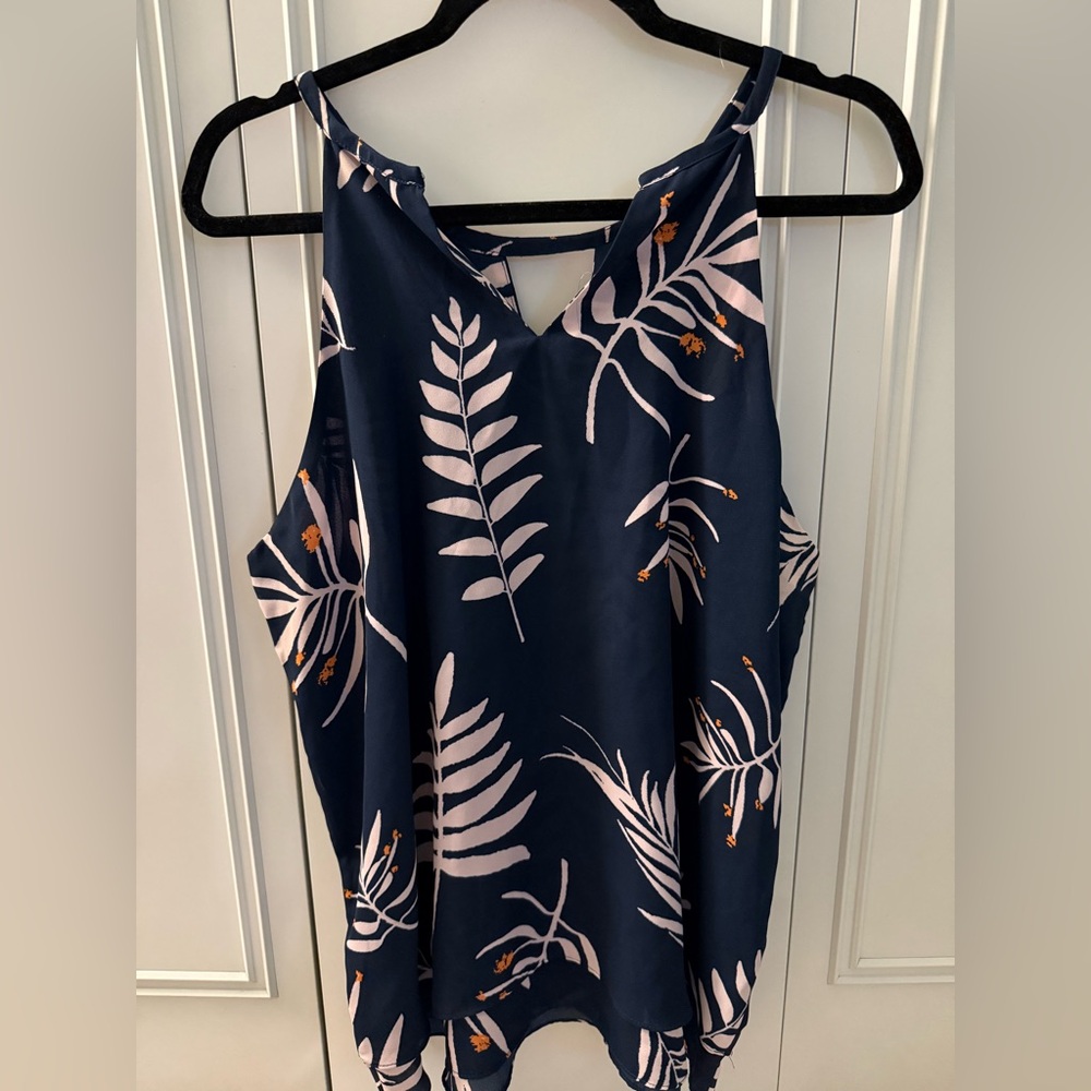 Violet & Claire Blue Tan Cut Out Tank Top - Picture 4 of 6